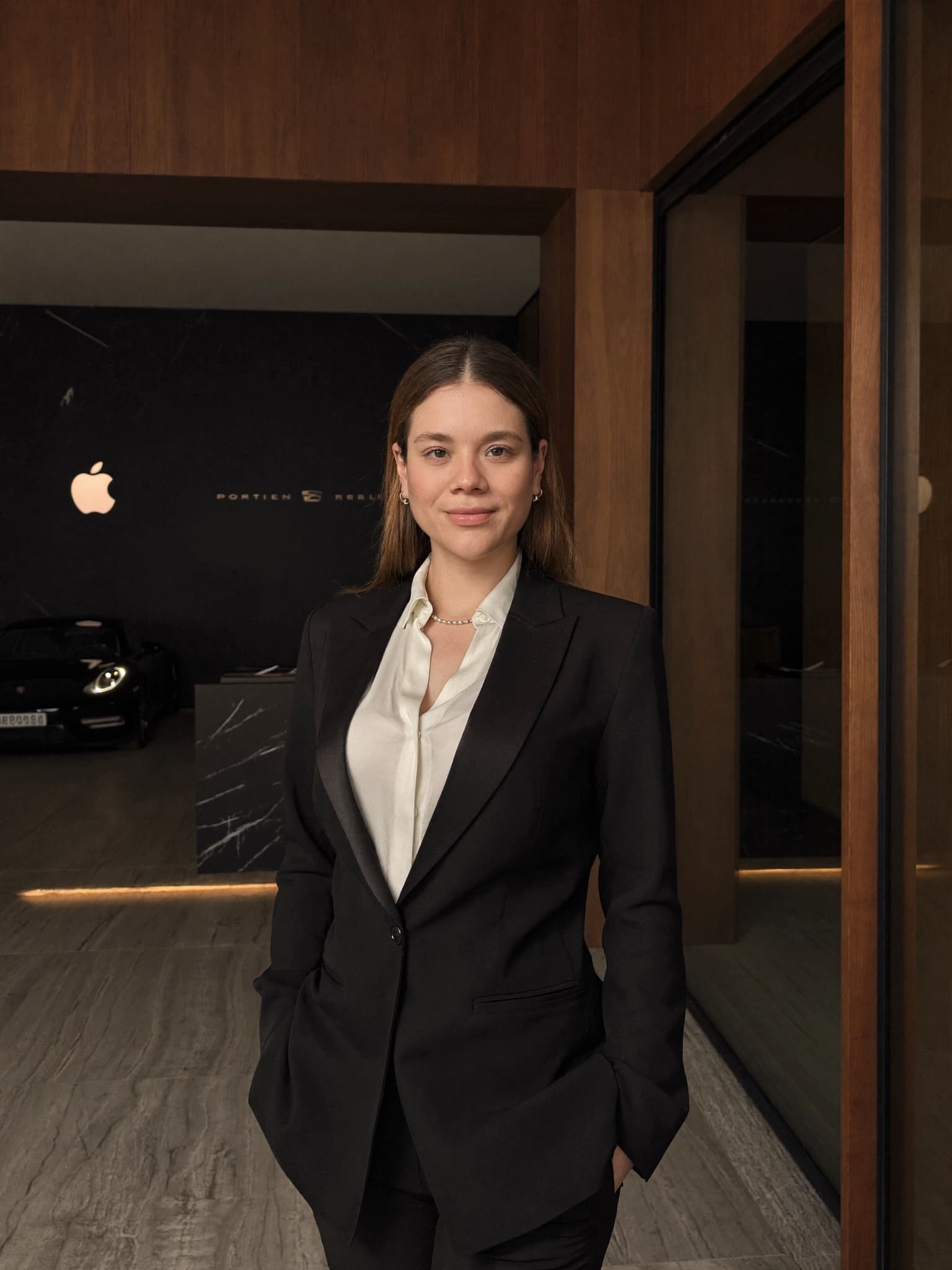 Daniela Carmona, Asesora de Inversión Inmobiliaria